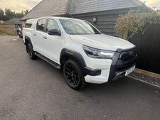 Toyota Hilux Invincible X No