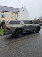 Toyota Hilux Invincable X  48