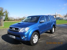 Toyota Hilux Invincible