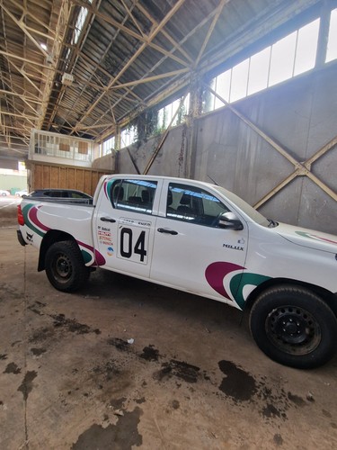 Toyota hilux pickup double cab - toyota,