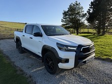 Toyota Hilux Invincible X 2.8