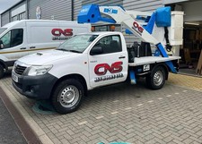 Toyota Hilux CherryPicker