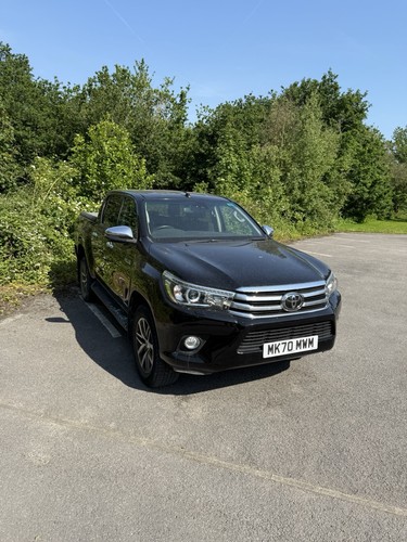 Toyota hilux invincible - invincible, d4d